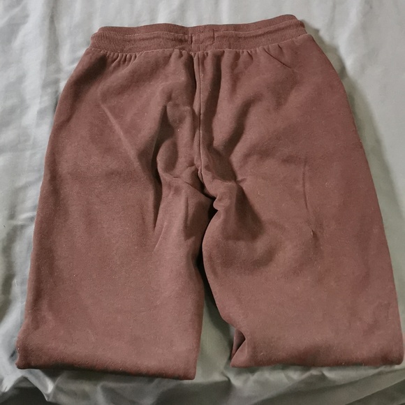 sweatpants - Picture 2 of 2